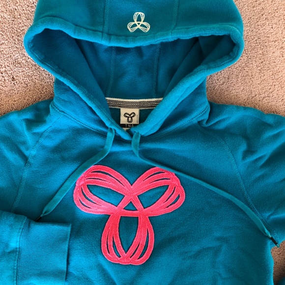 TNA Hoodie - Picture 2 of 3